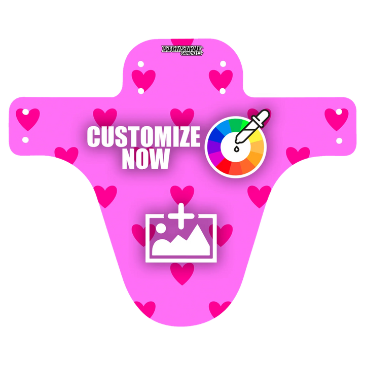MTB-Mudguard „Love“ in Rosa mit Herz-Motiv und Optionen zur Personalisierung.