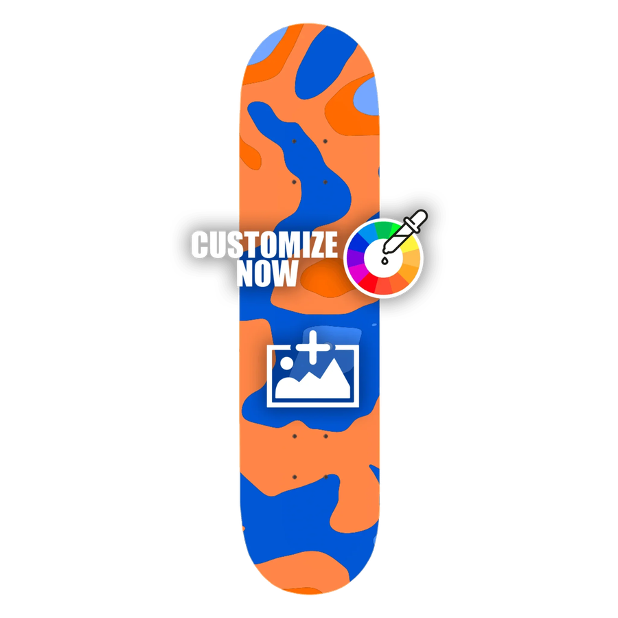 Anpassbarer Skateboard-Sticker mit orange-blauem Camouflage-Muster, Farbauswahl und Upload-Optionen.