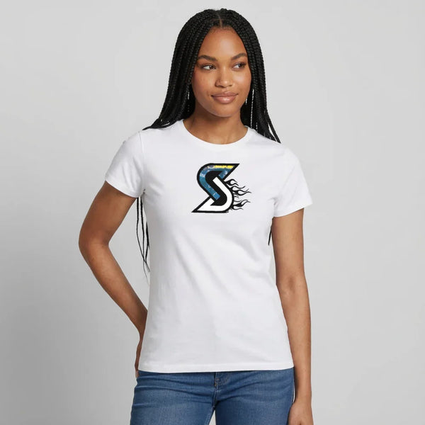 Damen T-Shirt „Blue Flame“ in Weiß mit lockerem Schnitt und farbigem S-Logo.
