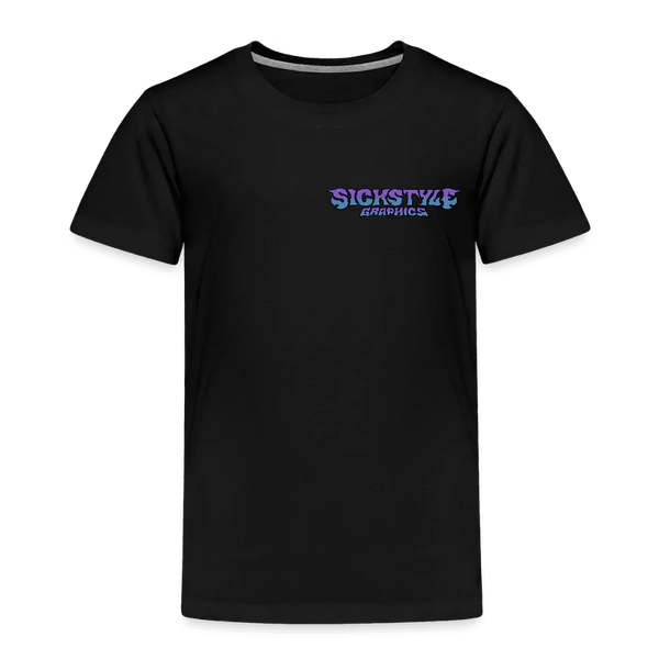 Schwarzes Kinder T-Shirt mit lila-blauem “SICKSTYLE GRAPHICS” Logo auf der Brust.