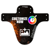 Přizpůsobitelný MTB blatník s rustikálním designem, text “Customize Now”, barevné kolečko a symbol pro nahrání obrázku.
