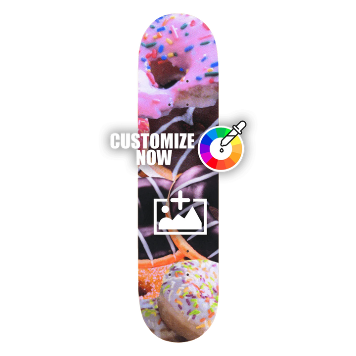 Custom Skateboard Sticker mit bunten Donuts, pinkem Zuckerguss und Streuseln.